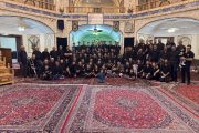 عکس یادگاری شب آخر عزاداری هیئت احمدی محله پنجاهه نائین